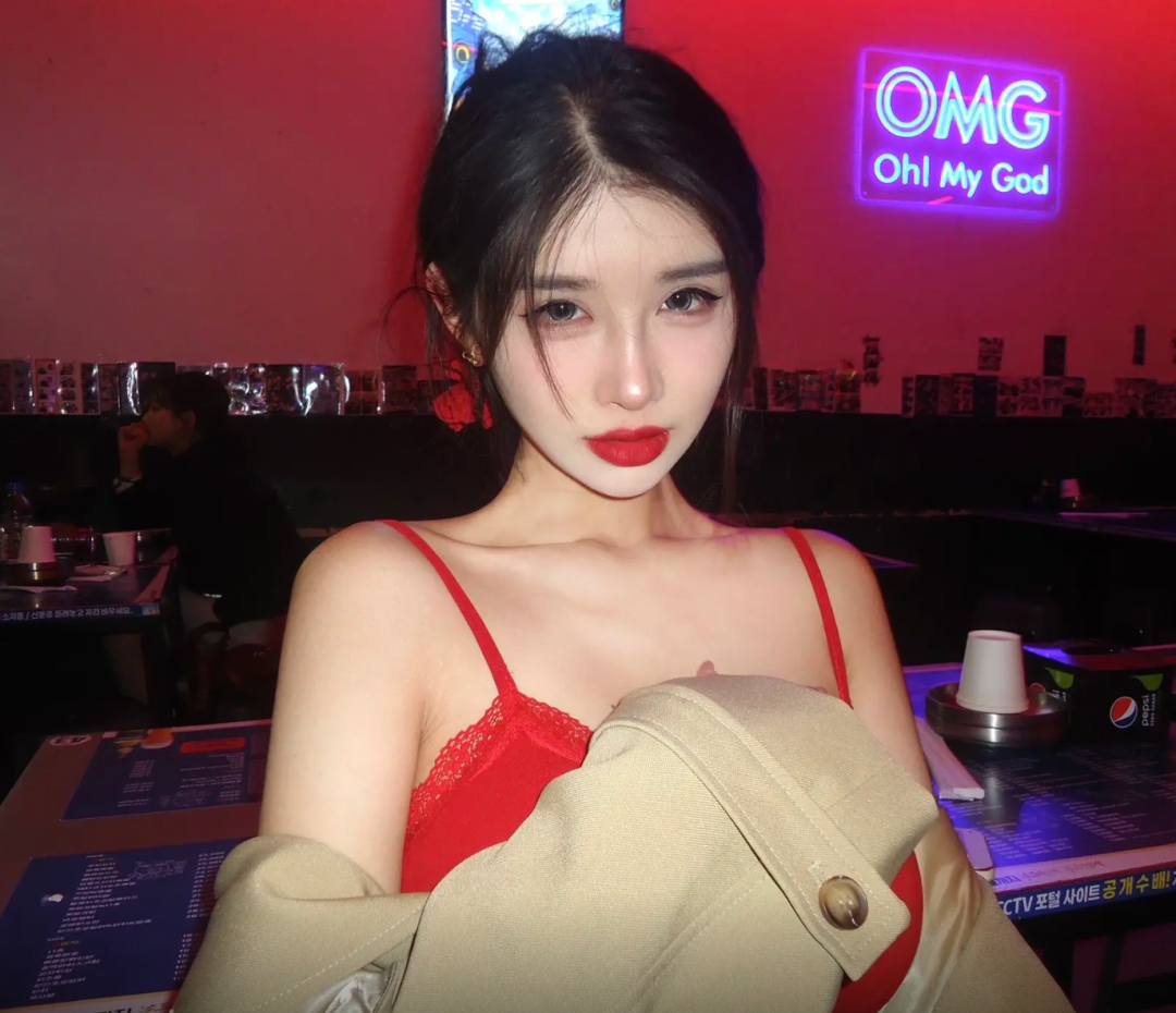 女主播擦边屡遭封禁，失业喊话跳槽：大平台接住，我能保流水！(图4)