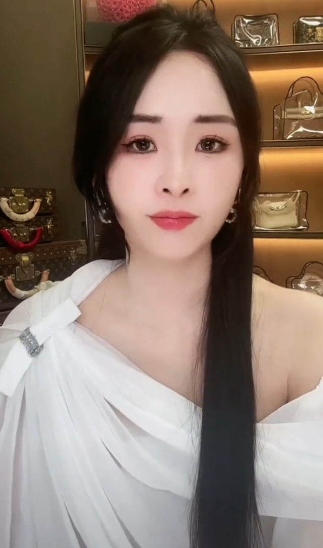 真真姐收集证据欲让其净身出户,散打哥否认剧本!任权薛小婉结婚忘带身份证?(图1)