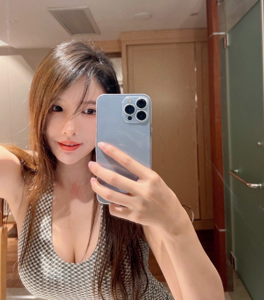 千元订制68元卖不动,女主播收入暴跌,还被同行嘲讽“麦片”主播(图7)