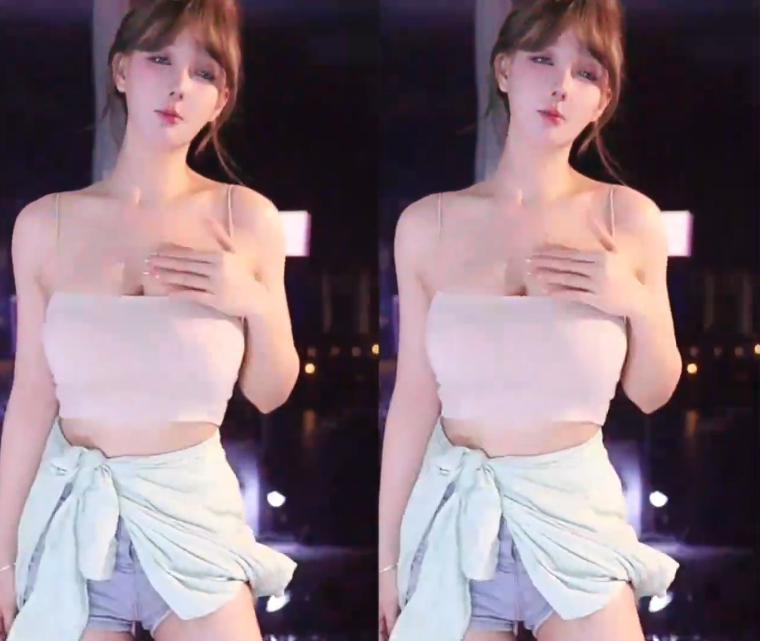 可近距离观看大摆锤?米娜举办8周年线下聚会,邀请铁粉齐聚长沙(图6)