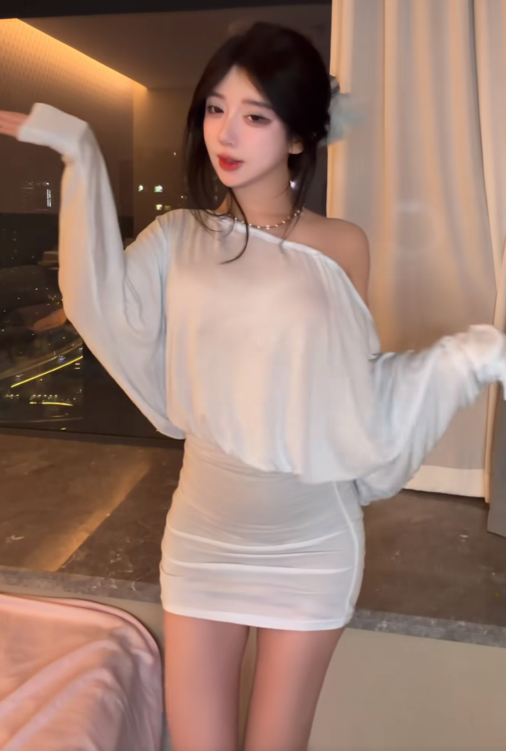 赢了官司等不来道歉？呆妹儿喊话40岁老同事，不道歉登报处理(图1)