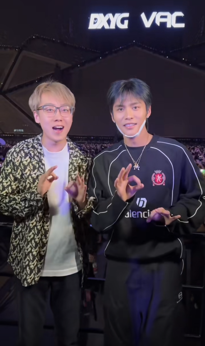 总是那几家在搞我们,小杨哥回应20元一杯水,以后电音节水全免费(图10)