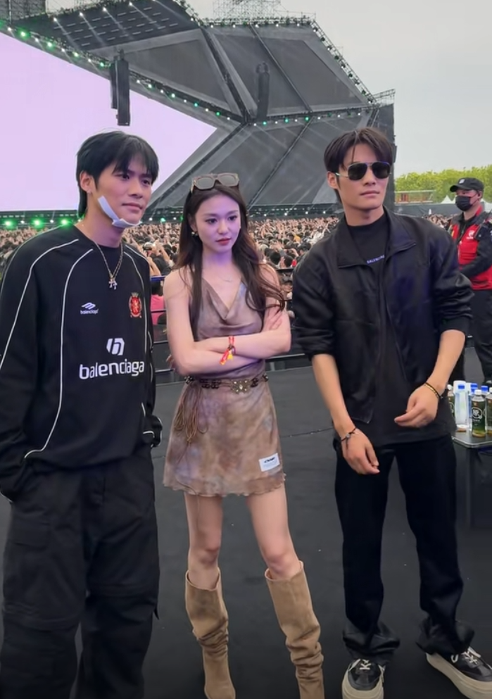 总是那几家在搞我们,小杨哥回应20元一杯水,以后电音节水全免费(图3)