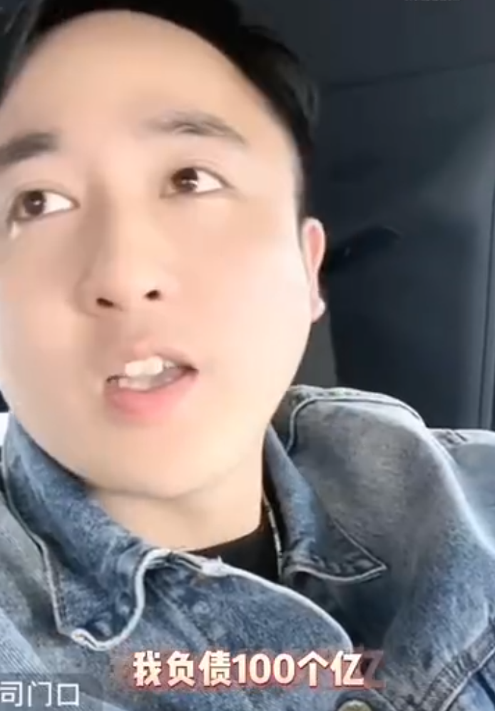 养狗雇两个阿姨，小胖爆辛选蛋蛋奢华生活，散打哥：网红的话只能信20%(图3)