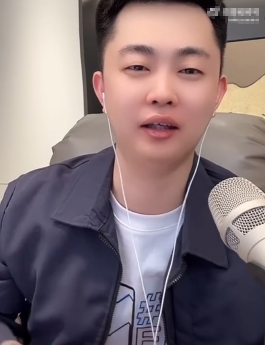 巴扎黑调侃张二嫂混得不如白小白?娜美心疼赵三乐受伤,他非常讲究(图1)