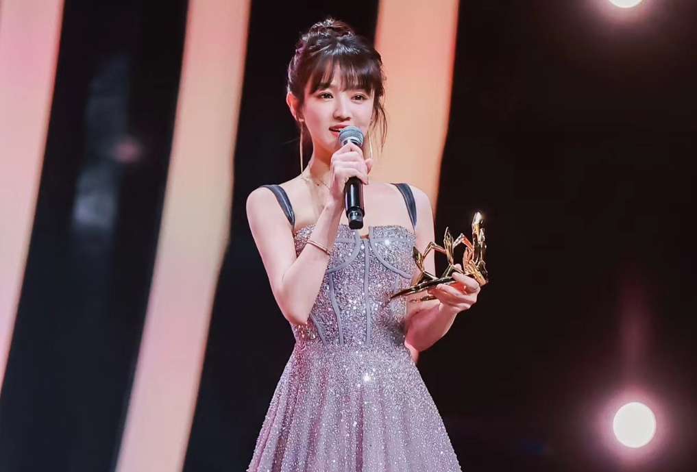 芮甜甜自曝恐婚，都想骗我的钱！​文儿618粉丝聚会，100个名额如何分配？(图4)