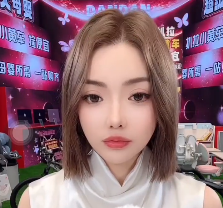 蛋蛋斥某情感主播龇牙咧嘴！刘二狗未必能打过骡子凝聚力(图1)