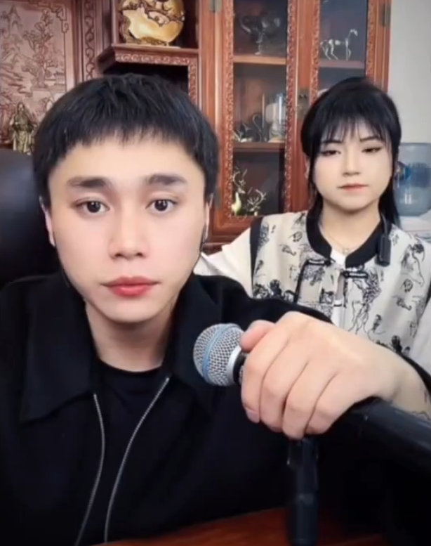 蛋蛋斥某情感主播龇牙咧嘴！刘二狗未必能打过骡子凝聚力(图5)