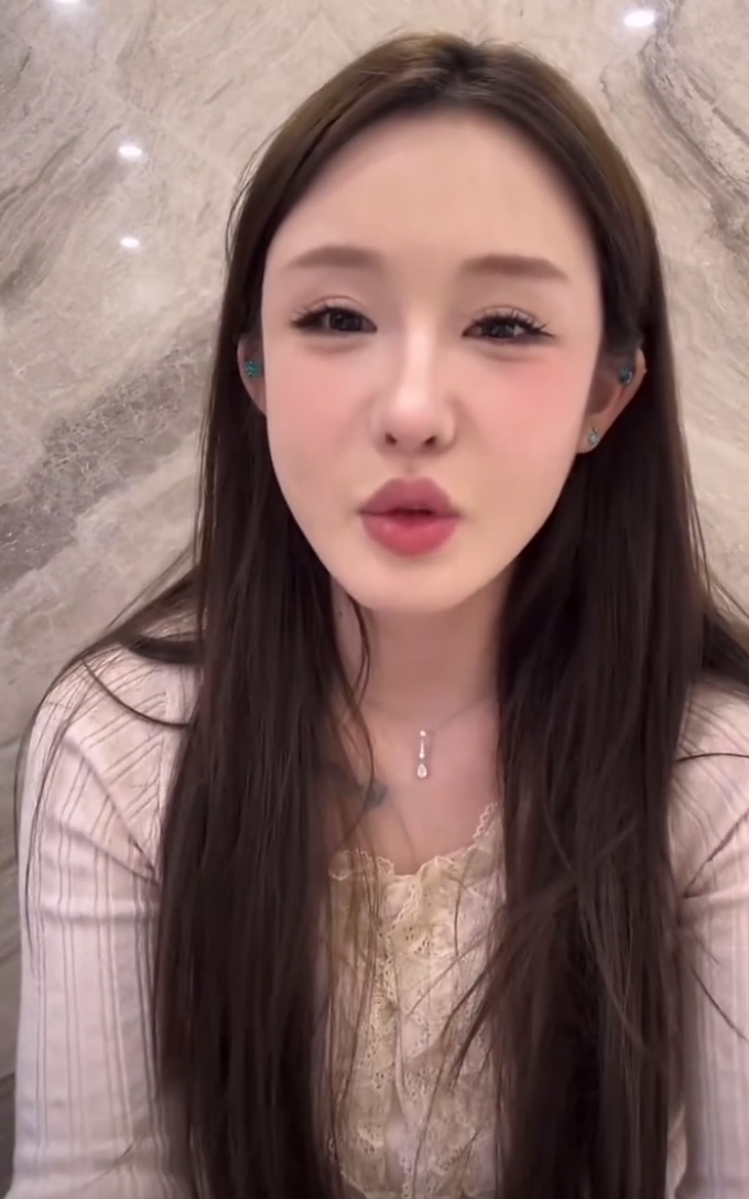 牌牌琦让小伊伊怀孕二胎后退网？大美玩吃鸡游戏声音被当成小学生(图6)