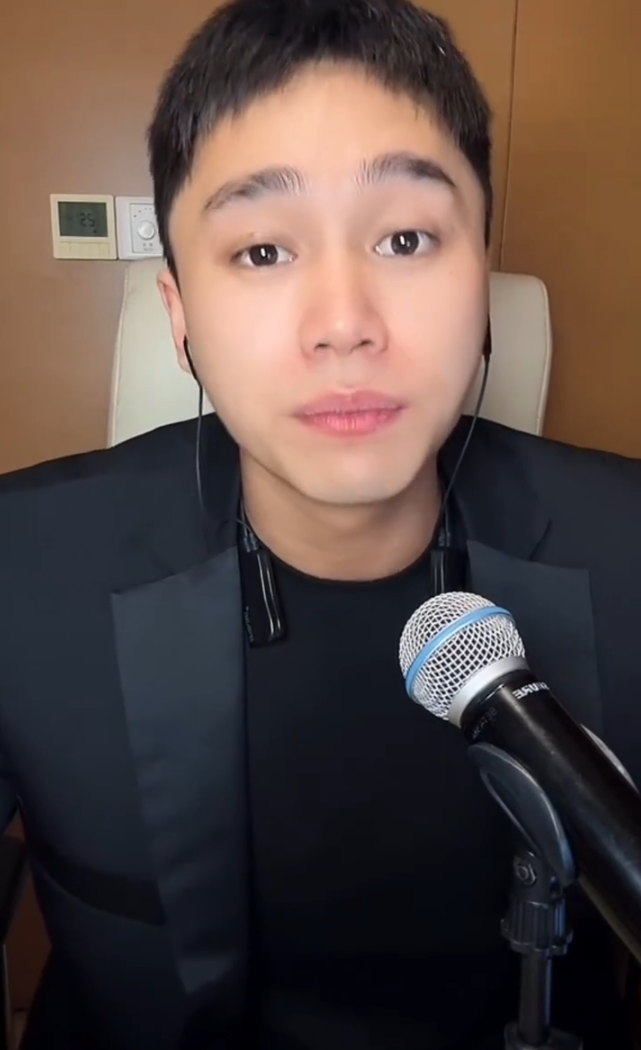 小毒液自曝又被家人催婚了，刘二狗自曝去年在宝哥身上挣了几千万(图2)