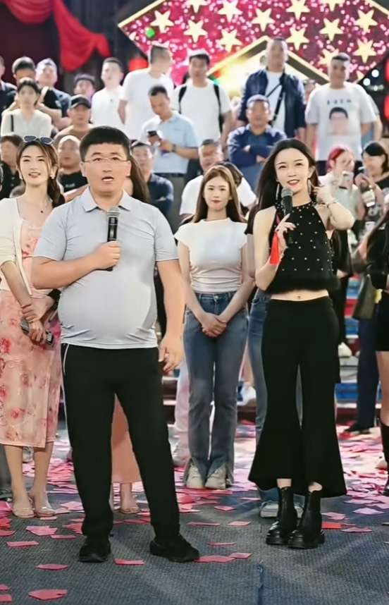 邀请姜涛合体大舞台，千万网红惠子被封禁7天，委屈哭诉坚持不下去了(图6)