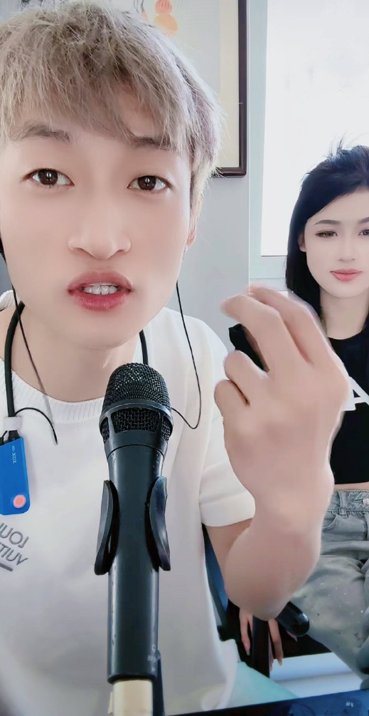 祁天道拒绝跟散打哥和解，永不低头，小胖直言天道起不来，最不该得罪散打！(图3)