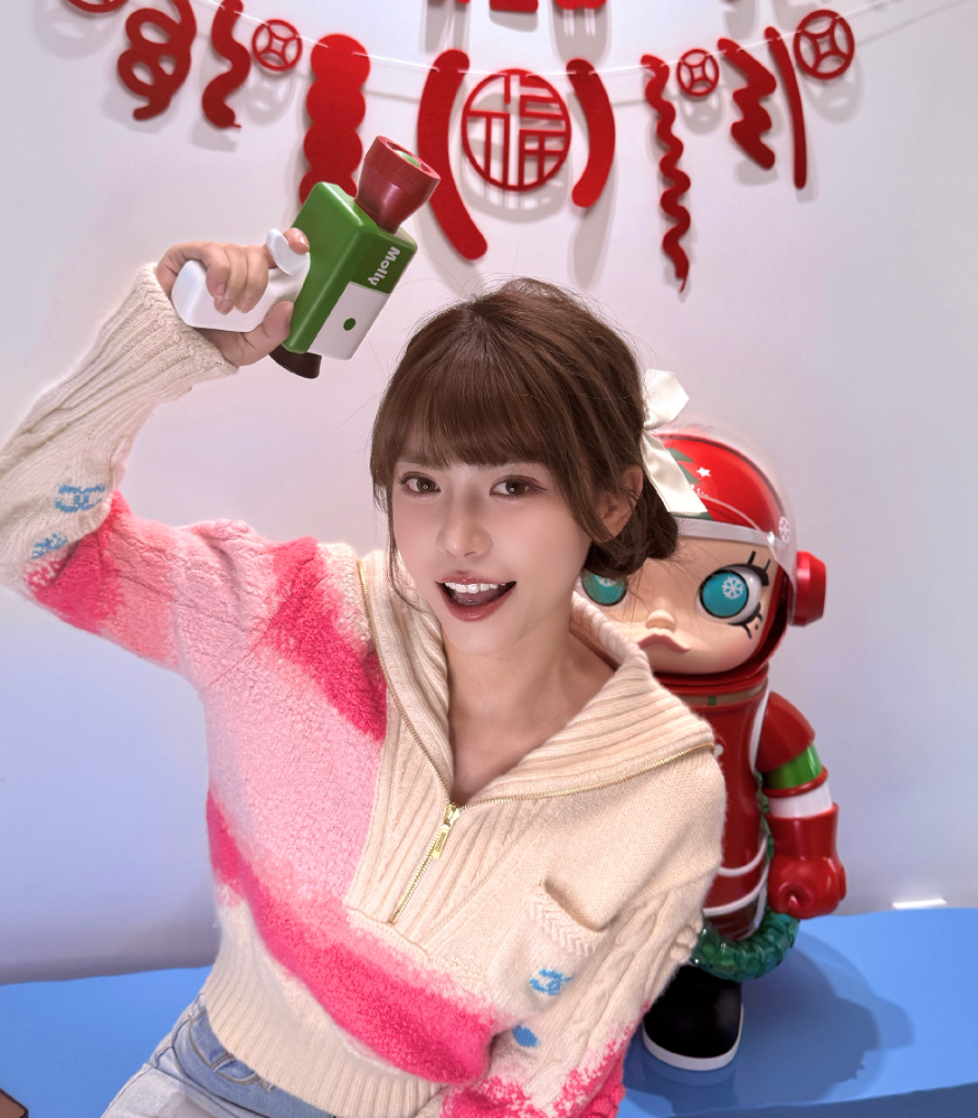 周淑怡跳槽后人气暴跌,怒怼观众:怎么不让你老木擦边去!(图1)