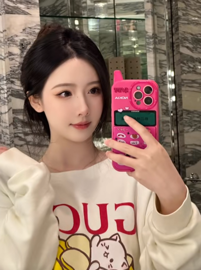 直播5年能买2000万豪宅?女主播自曝“大哥”经济,谁在消费买单(图1)