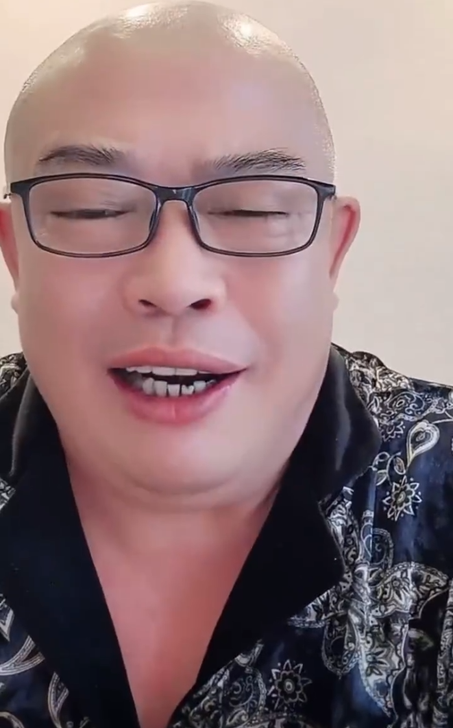 芮甜甜未来5年都会在YY直播，与大佛并无矛盾，驴爸奉劝刘二狗做人留一线(图6)