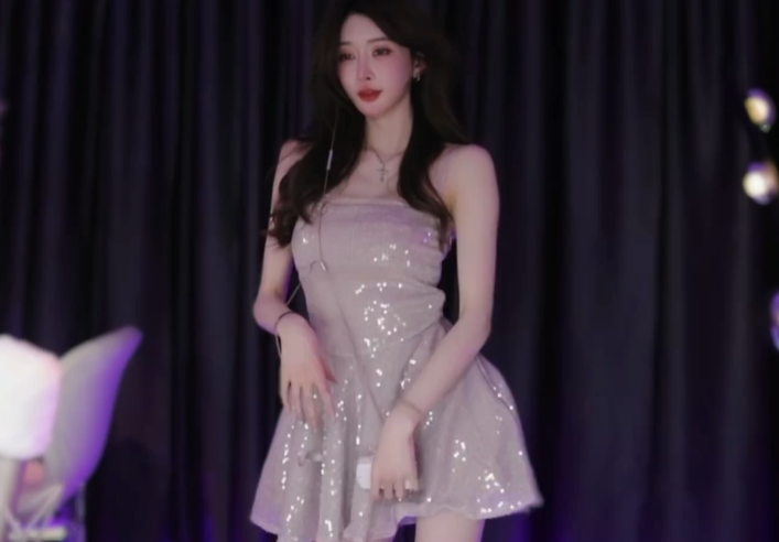 不一定要找男人！年龄大怕养不活自己，王羽杉自曝被女老板追求？(图5)