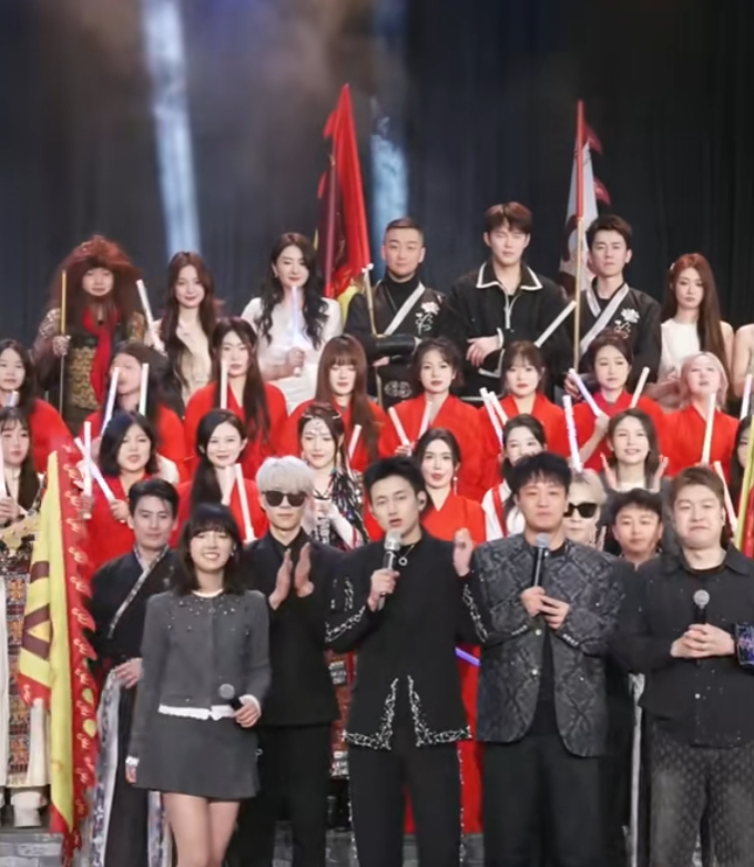 方丈谈刘一手关系变化，调侃董莹莹没分寸，阿哲回应大舞台嘉宾安排及明星互动传闻(图6)