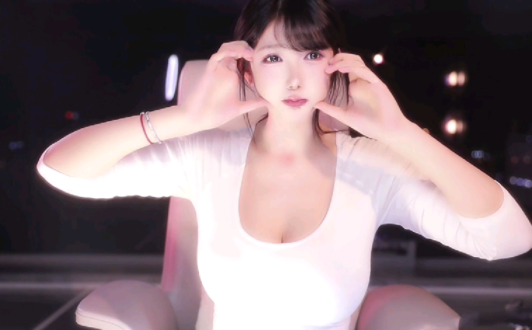 生病的妈跑路的爸？米娜谈19岁下海做主播，赶上风口逆袭人生(图6)