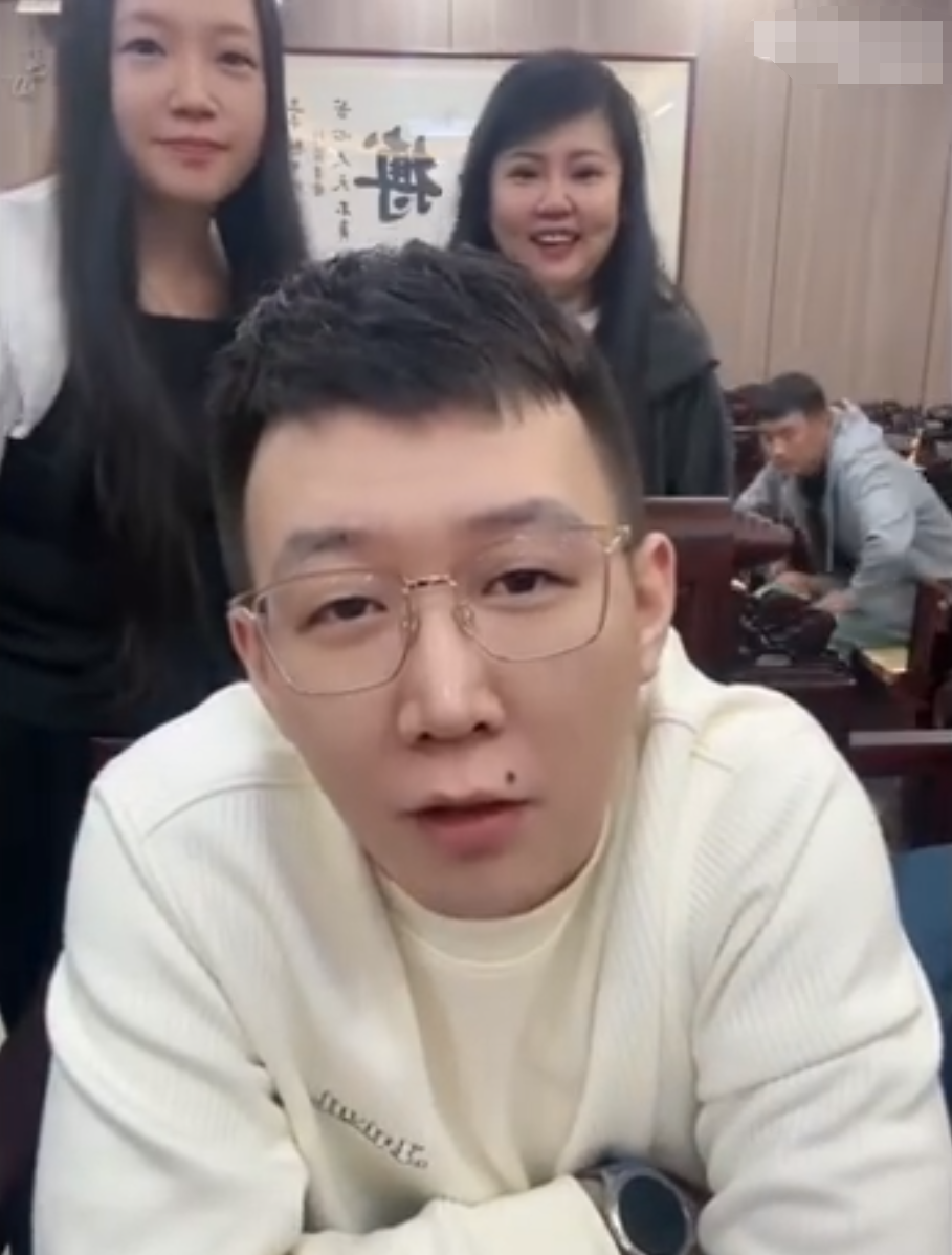 小白龙5点档户外接盘“祁天道流量”？寂寞分析方丈刘二狗事件(图6)