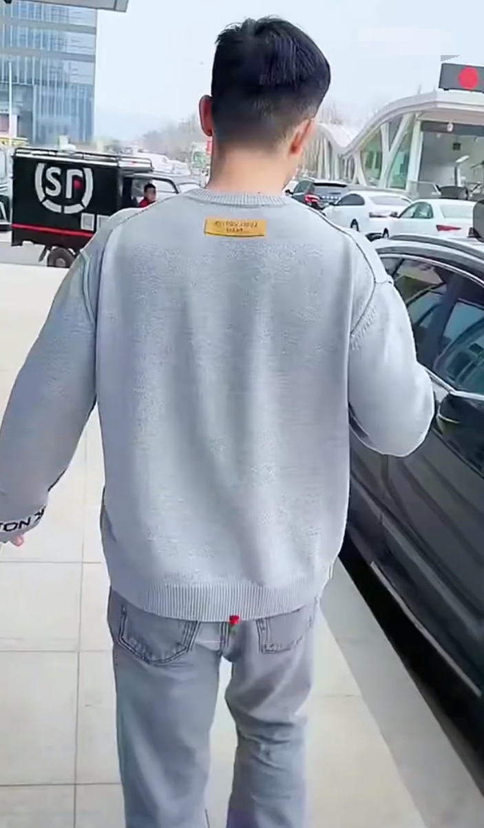 韦雪签约前夫陈平,不上班来养老?仙洋回应隐婚生子传闻,若有绝对公开!(图4)