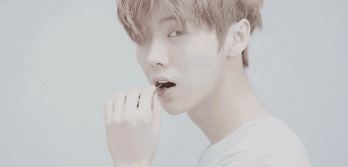 十项全萌的鹿晗今天26岁生日，他到底为什么那么红？(图3)