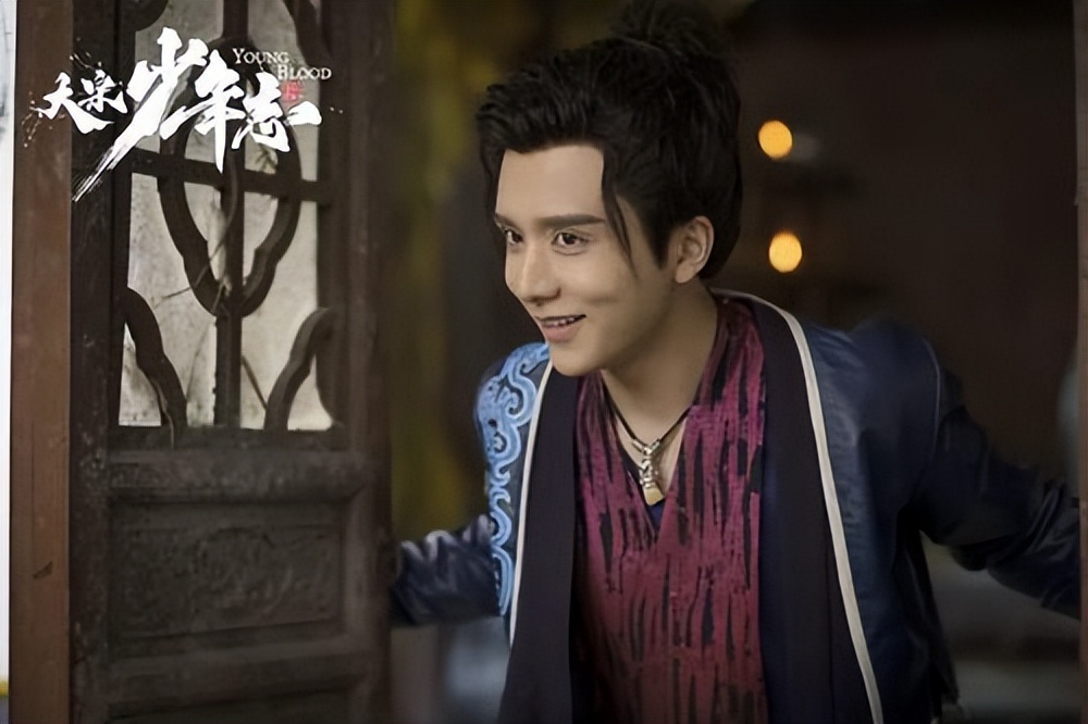 整容的5位男星：削骨、打针、垫鼻梁个个不手软，顺其自然不好吗(图4)