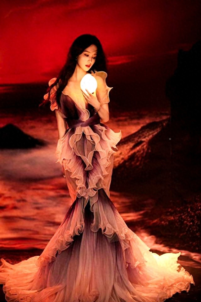 李沁是什么嫂子体质，粉丝们都挺支持自己的偶像和她组CP的呢(图1)