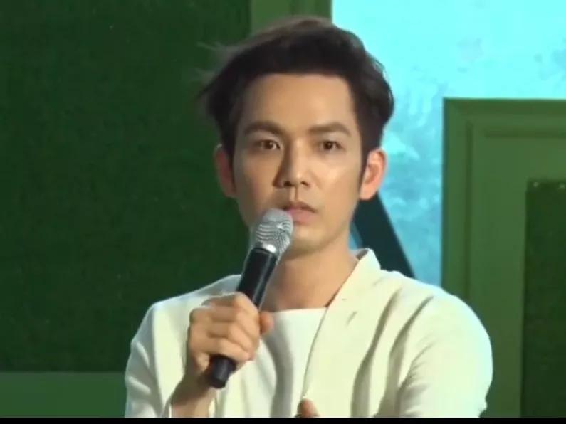 惊掉下巴！5位沉迷整容的男星：后遗症炸裂脸僵如蜡像！太可怕了(图5)