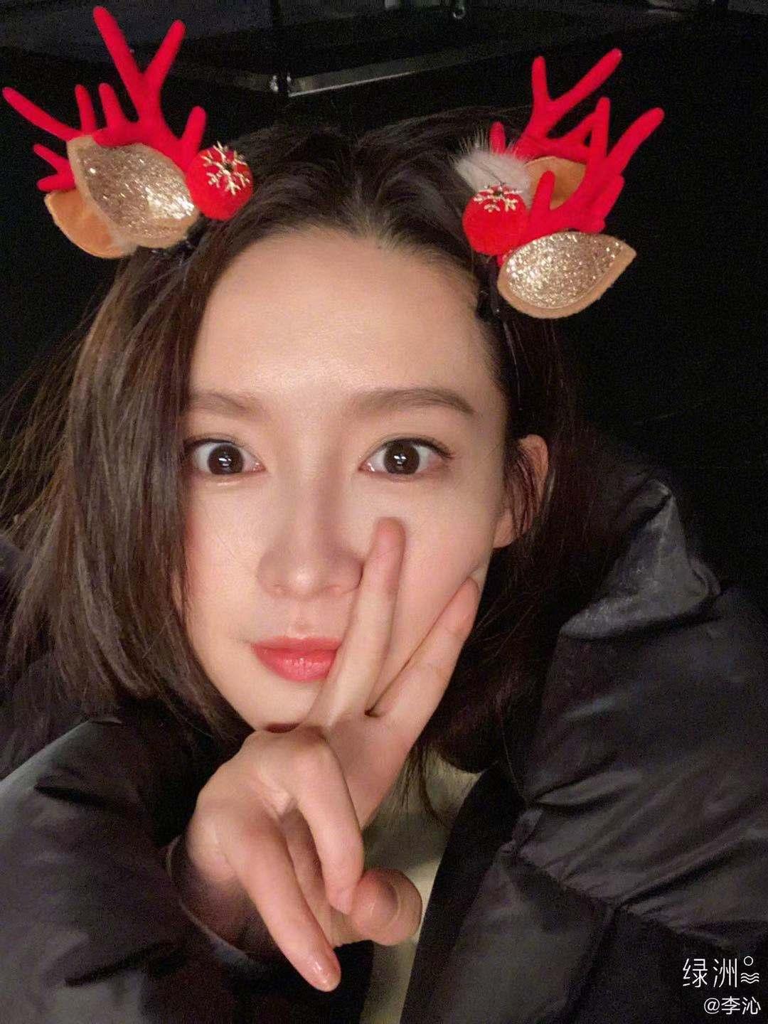 邓伦李沁无名指戴戒指，曾换过情侣头像，是炒作还是恋爱？(图12)