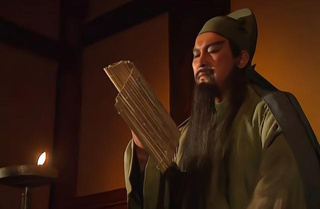 曹操杀吕布后把貂蝉送给关羽，为何貂蝉与关羽同处一晚后就自尽？(图5)