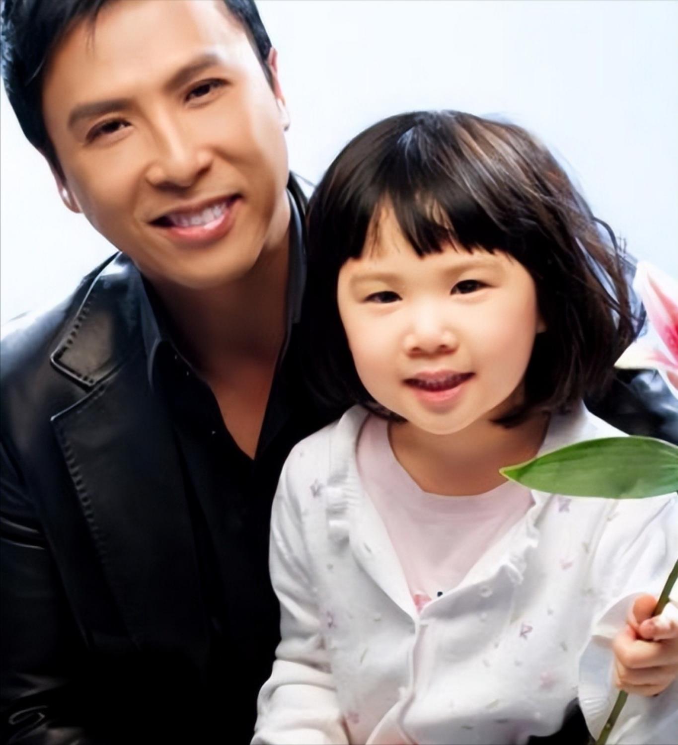 孩子成“照妖镜”?这6位明星整没整容,看孩子就知道了(图25)