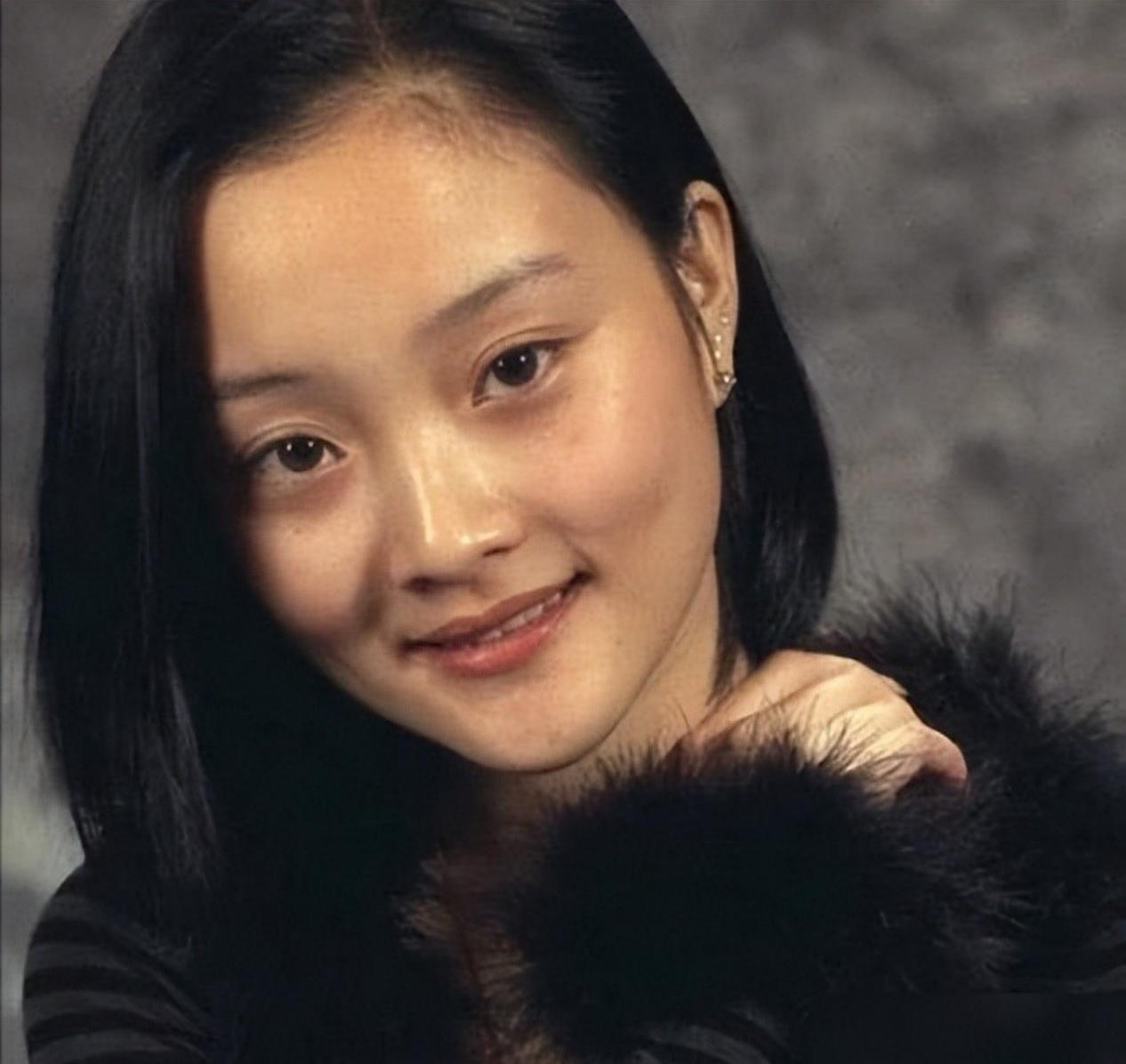 孩子成“照妖镜”?这6位明星整没整容,看孩子就知道了(图26)