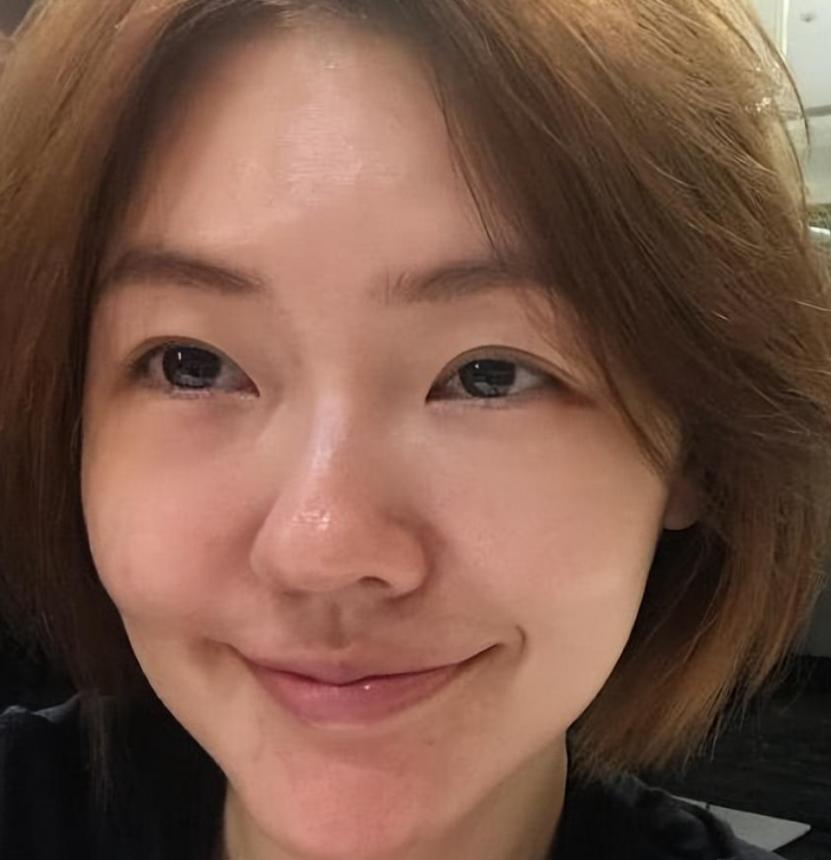 孩子成“照妖镜”?这6位明星整没整容,看孩子就知道了(图36)