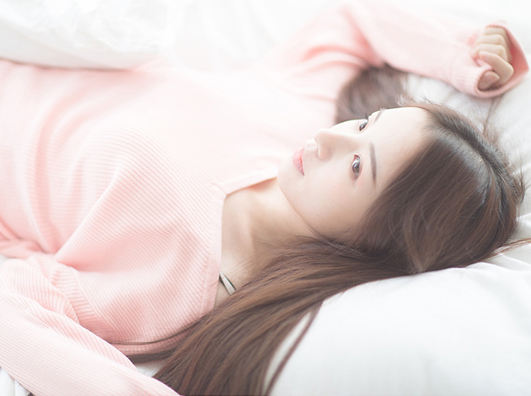 斗鱼人气主播周二珂生活写真照片第2张