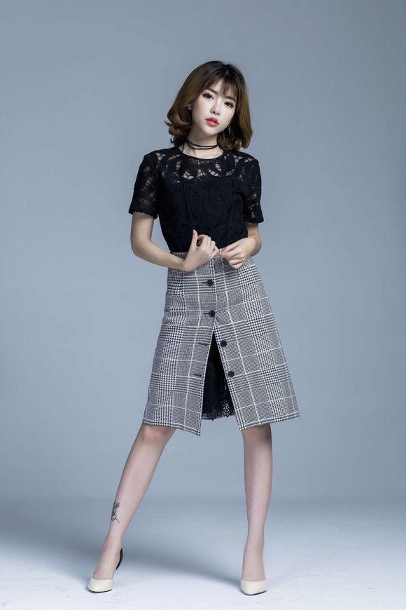 清纯妹子斗鱼主播周淑怡写真照合集第4张