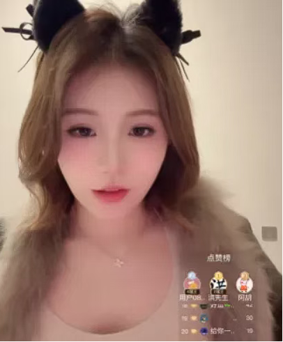 下个路口见！头部女主播最后一次抖音开播！官宣重回斗鱼！(图1)