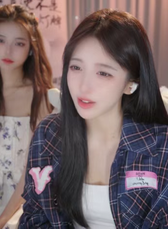 学校劝我别读了专心直播！呆妹重提学业节奏！自嘲曾是富二代，但家道中落了！(图2)