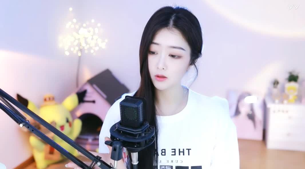 YY主播作品 御风狮子欣《像鱼》(图1)