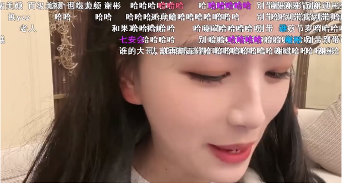 斗鱼退网女主播被曝可能来刀区团播当助理！弹幕满屏吐槽：别沾！又要蹭？(图1)