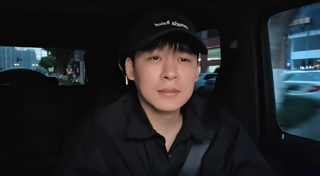 和斗鱼联动活动延期！会长直呼丧良心！会长本来就要出钱！张开朗谈重庆公司(图1)