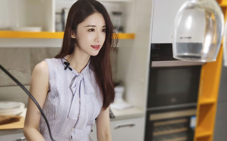 轩子巨2兔(个人百科资料与简介)(图3)