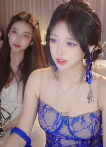 呆妹为打拼伤感搬家！不舍斗鱼老友！感叹斗鱼的朋友才是真朋友！某音只看流量！(图2)