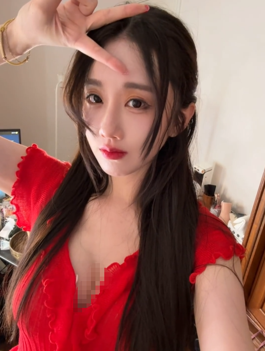 效仿兔娘尊重宠粉？可以亲亲抱抱，轩子巨2兔官宣见面会特殊福利(图4)