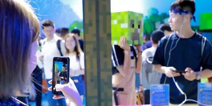 南京抖音培训营:抖音变现8大玩法-第1张图片-小七抖音培训 南京抖音培训营:抖音变现8大玩法(图1)